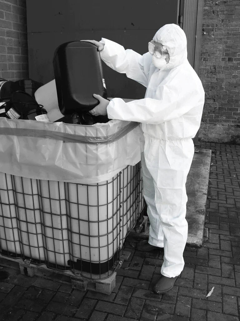 WHITE CHEMICAL COVERALL EN ISO 13688